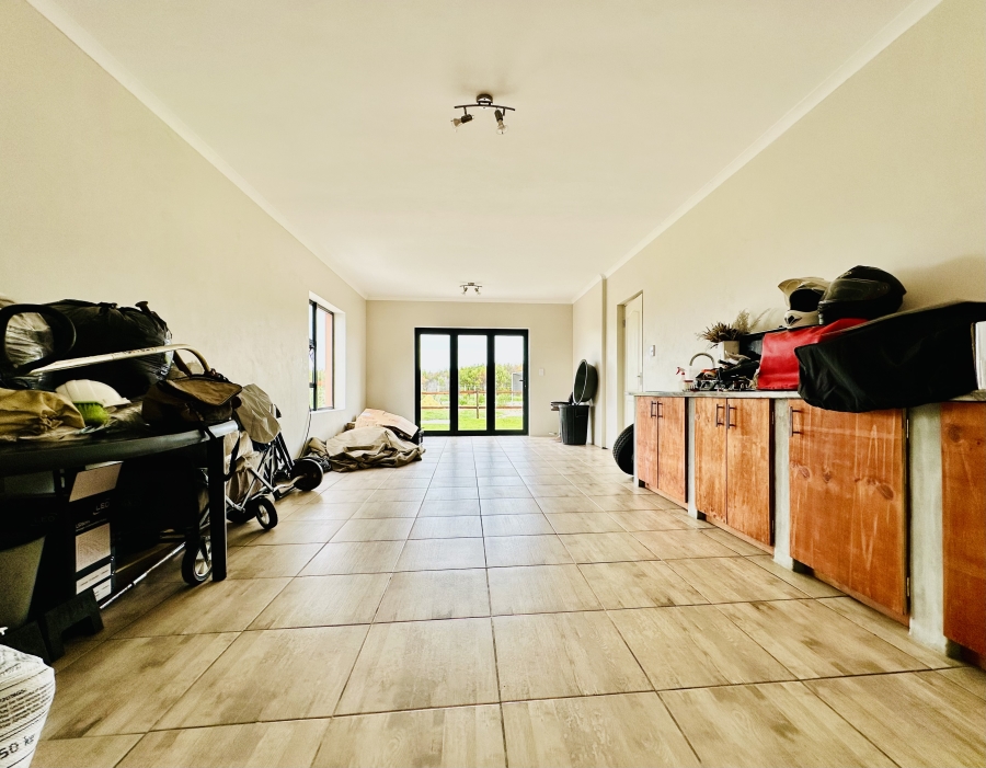 3 Bedroom Property for Sale in Franskraal Western Cape